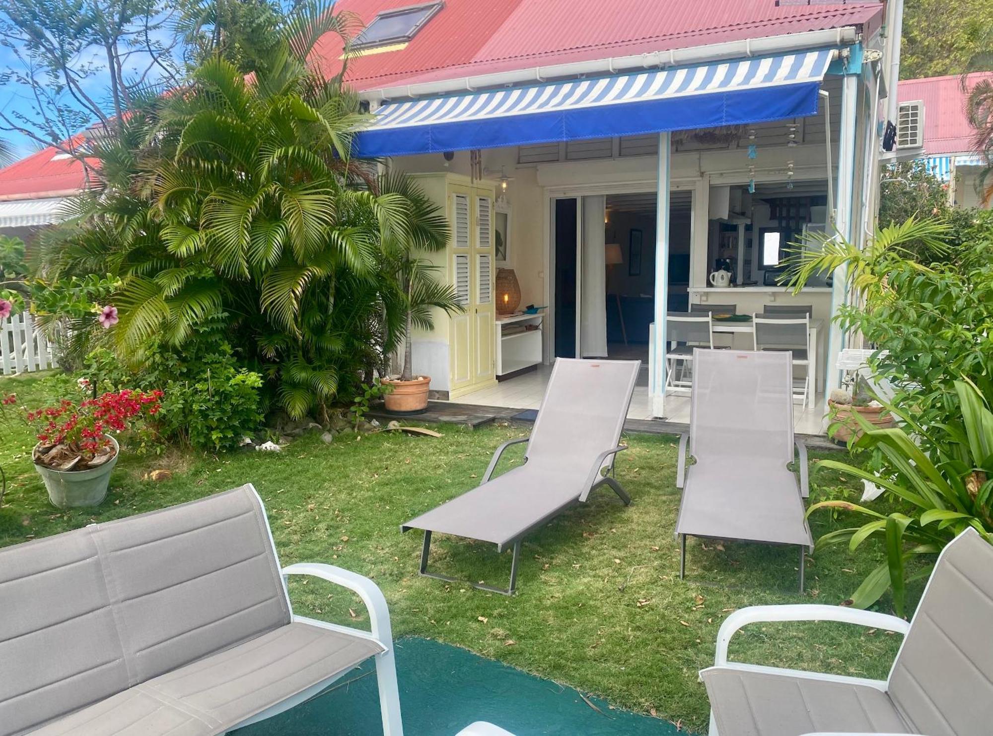 Bungalow Anolis Face A La Mer A 2 Min De La Plage. Terre-De-Haut Exterior photo